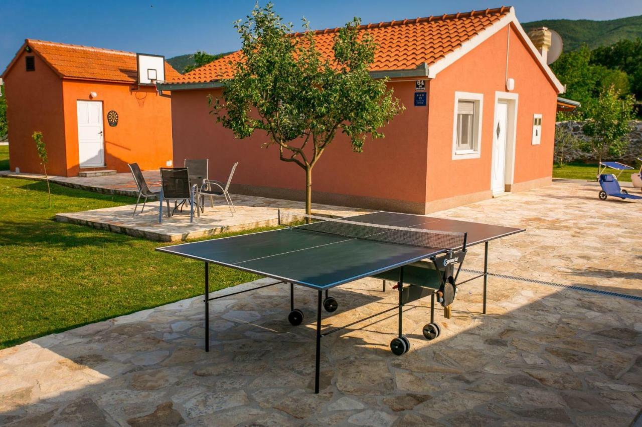 Vacation House Radosic Radosic  Eksteriør bilde